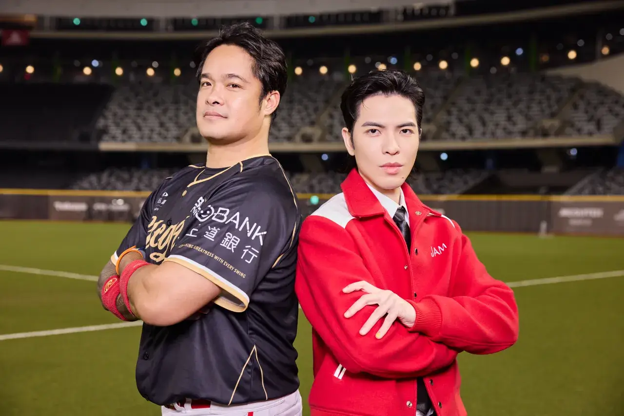 蕭敬騰致敬林智勝直擊人心!⚾️老蕭成為首位在全台戶外電視牆進行 LIVE 直播的歌手 蕭敬騰致敬林智勝直擊人心!⚾️老蕭成為首位在全台戶外電視牆進行 LIVE 直播的歌手